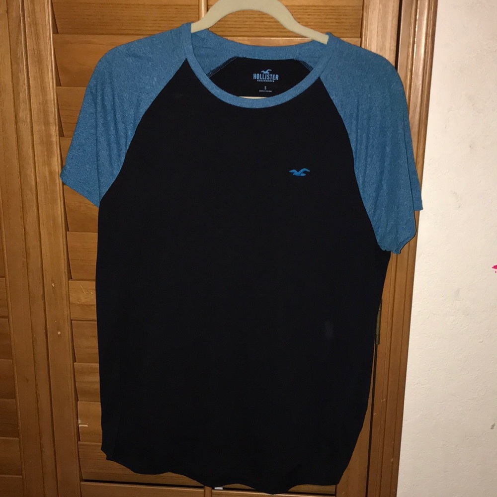 Hollister shirt